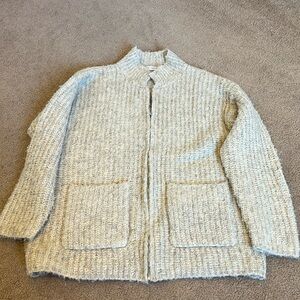 Women’s Zip Sweater